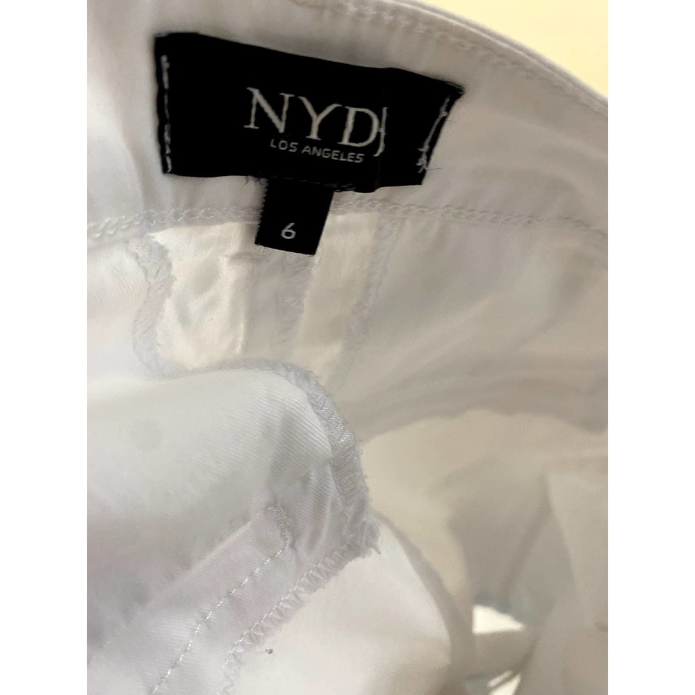 NYDJ Bermuda 11 Inch Twill Shorts - Picture 8 of 10